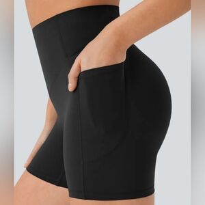 NWT Halara UltraSculpt Highwaist Shorts, Size Small, Black